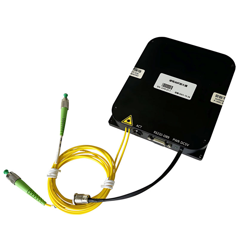Small signal EDFA erbium-doped fiber amplifier is used to amplify weak light signals or as a preamplifier for weak light detection, and is widely used in fiber optic sensing systems and fiber optic communication network systems.